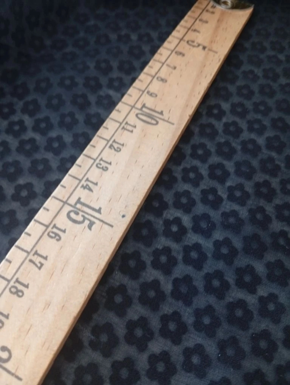 Батист (принт). Цветы на черном