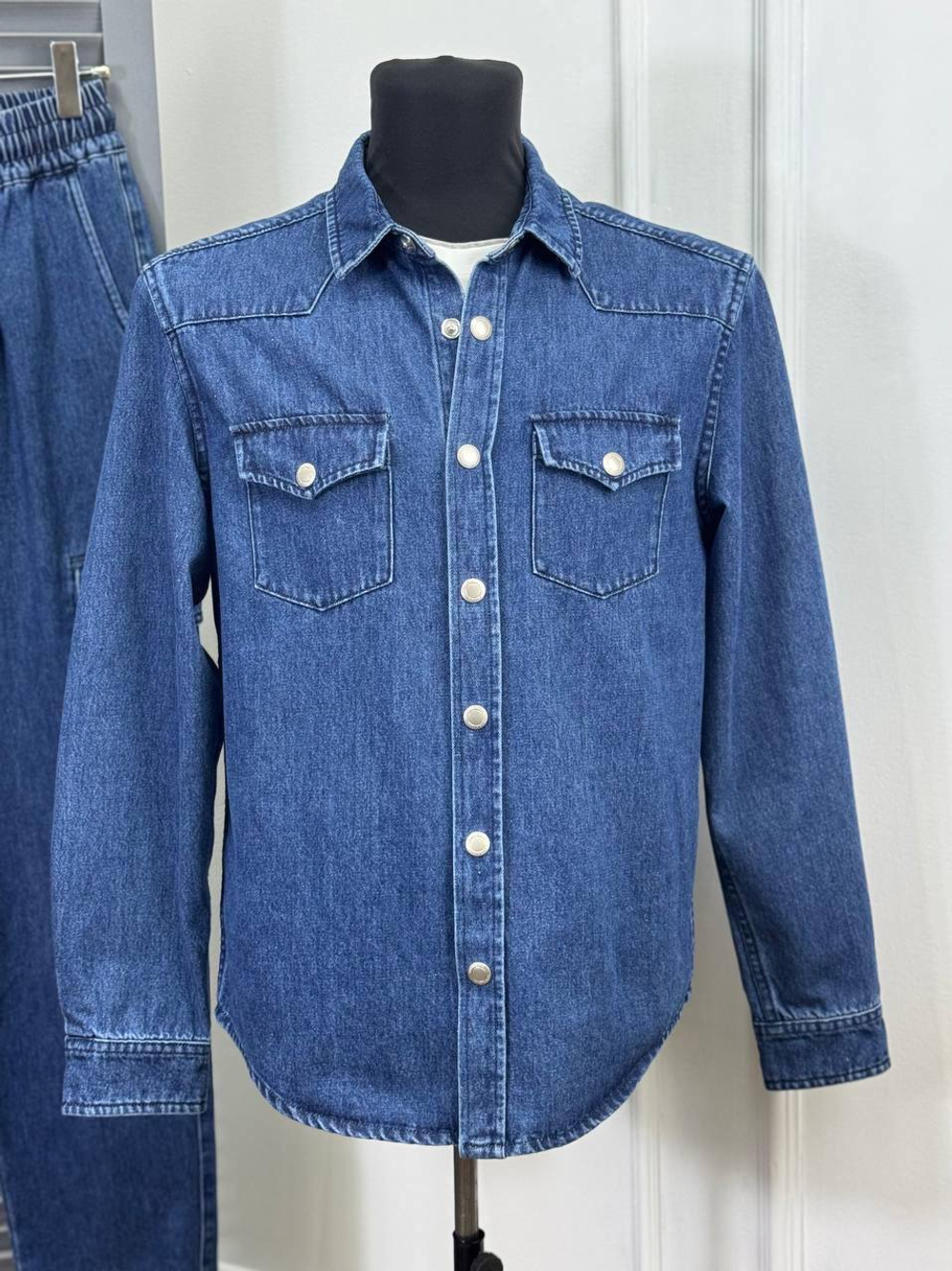 Джинсовый костюм Brunello Cucinelli