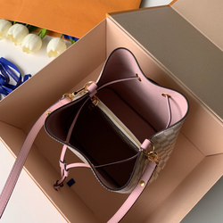 Louis Vuitton NeoNoe MM