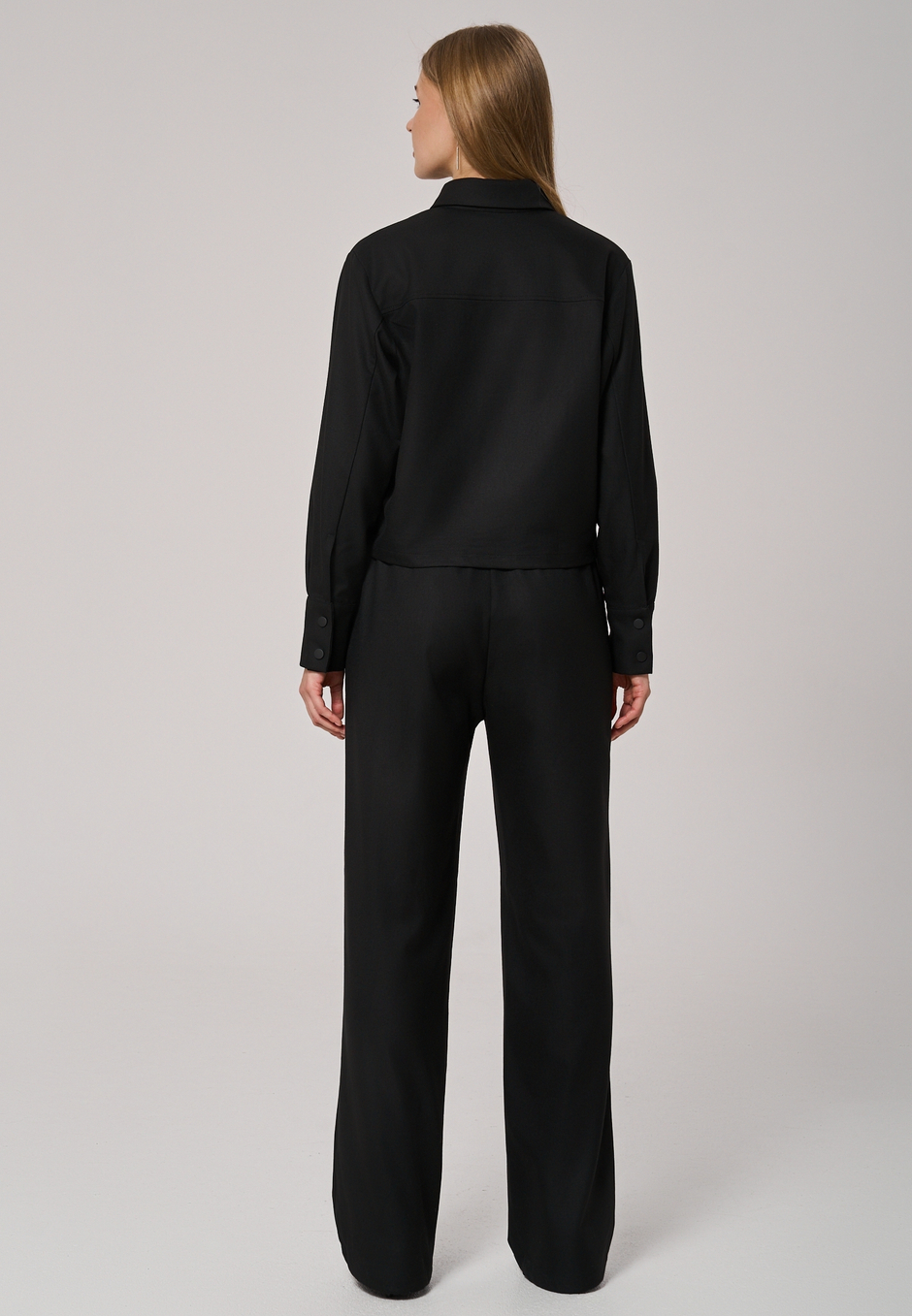 Рубашка-жакет укороченная черная