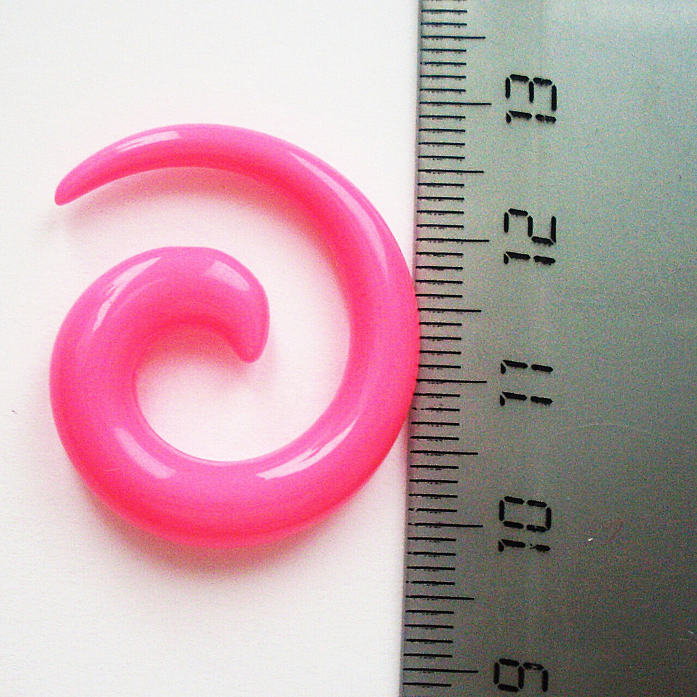 Расширитель 6 мм для пирсинга ушей. Спираль (улитка). Материал акрил. Розовые.