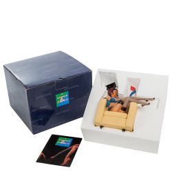 pr-PU12 Статуэтка «Студентка» Стэфана Эметта (Pin-up Parastone)