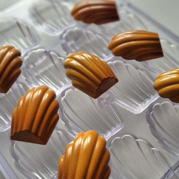 Комплект "Мучные шоколадные изделия"