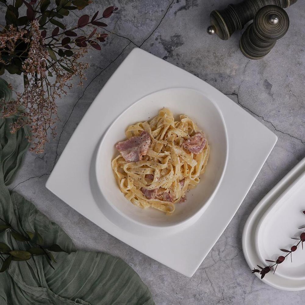 Салатник 550 мл 25*25 см h5 см с бортом Asymmetry белый фарфор NEW P.L. Proff Cuisine [3]