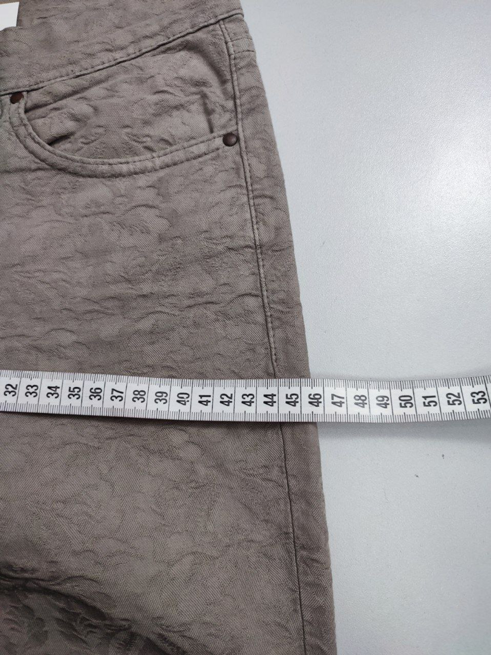 Штаны светлые 44 размер