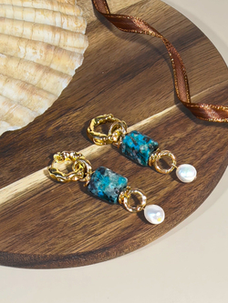 Серьги с хризоколлой и жемчугом