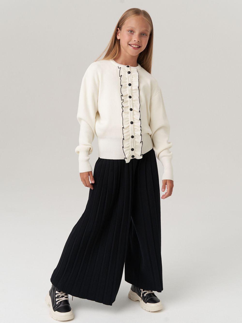 Кардиган школьный для девочки AT585 молочный
