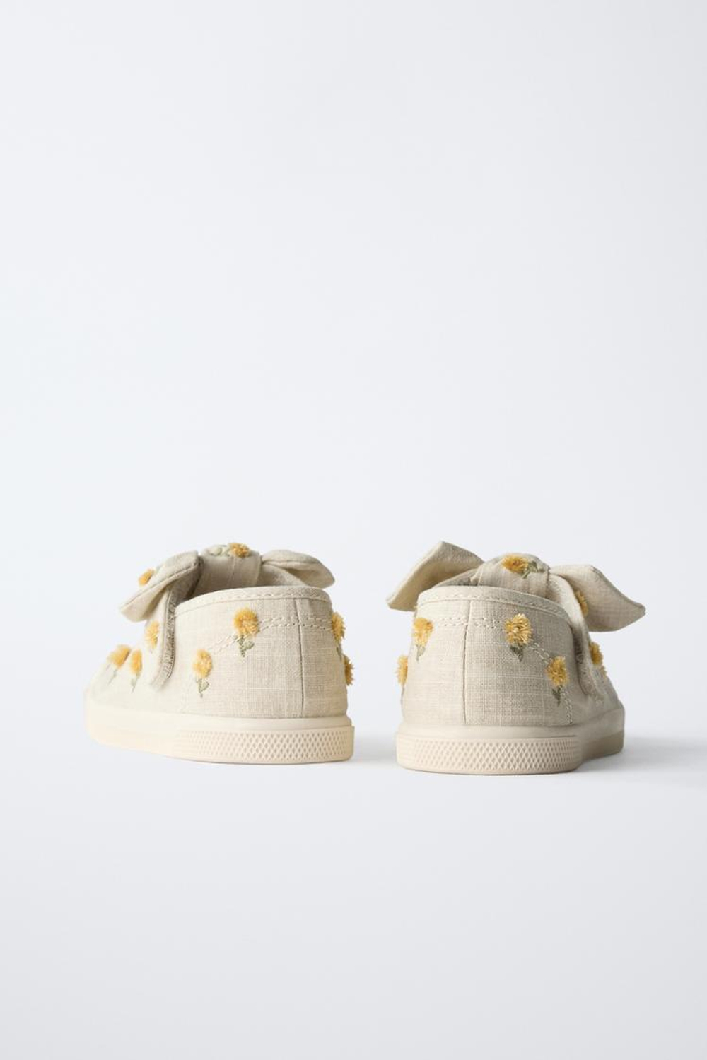 ZARA КЕДЫ С ВЫШИВКОЙ И БАНТОМ, ЭКРЮ