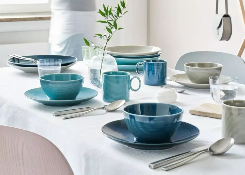 Thomas Rosenthal Group - Сервиз Loft Color на 2 персоны / артикул   1190040191710229 + 1190040191710324  / GTIN