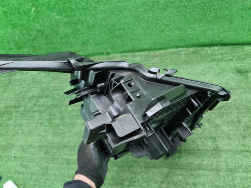 Корпус фары правый Lexus LX 3 (2015-2023) Full LED