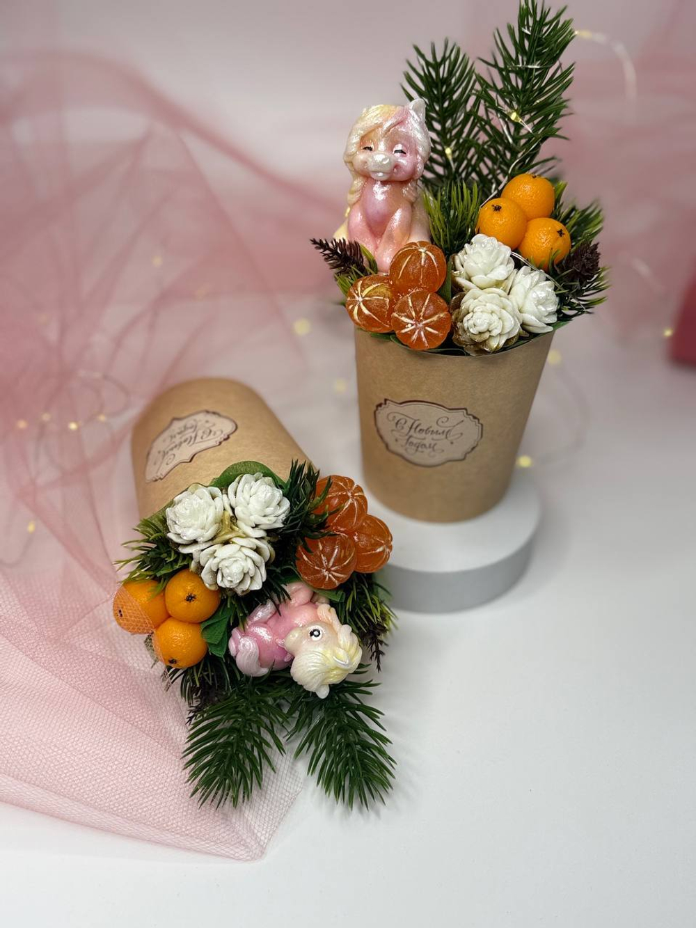 Мини букет из мыла с символом 2026 года очаровательной лошадкой Зимний букет удачи