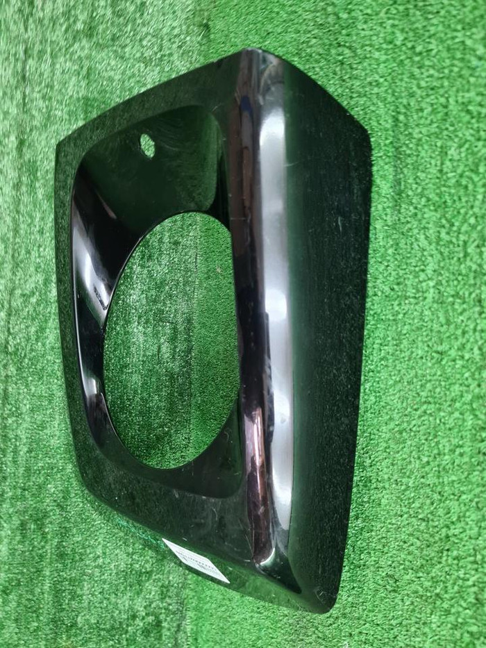 Накладка фары левая Mercedes G W463 (2018-н.в.)