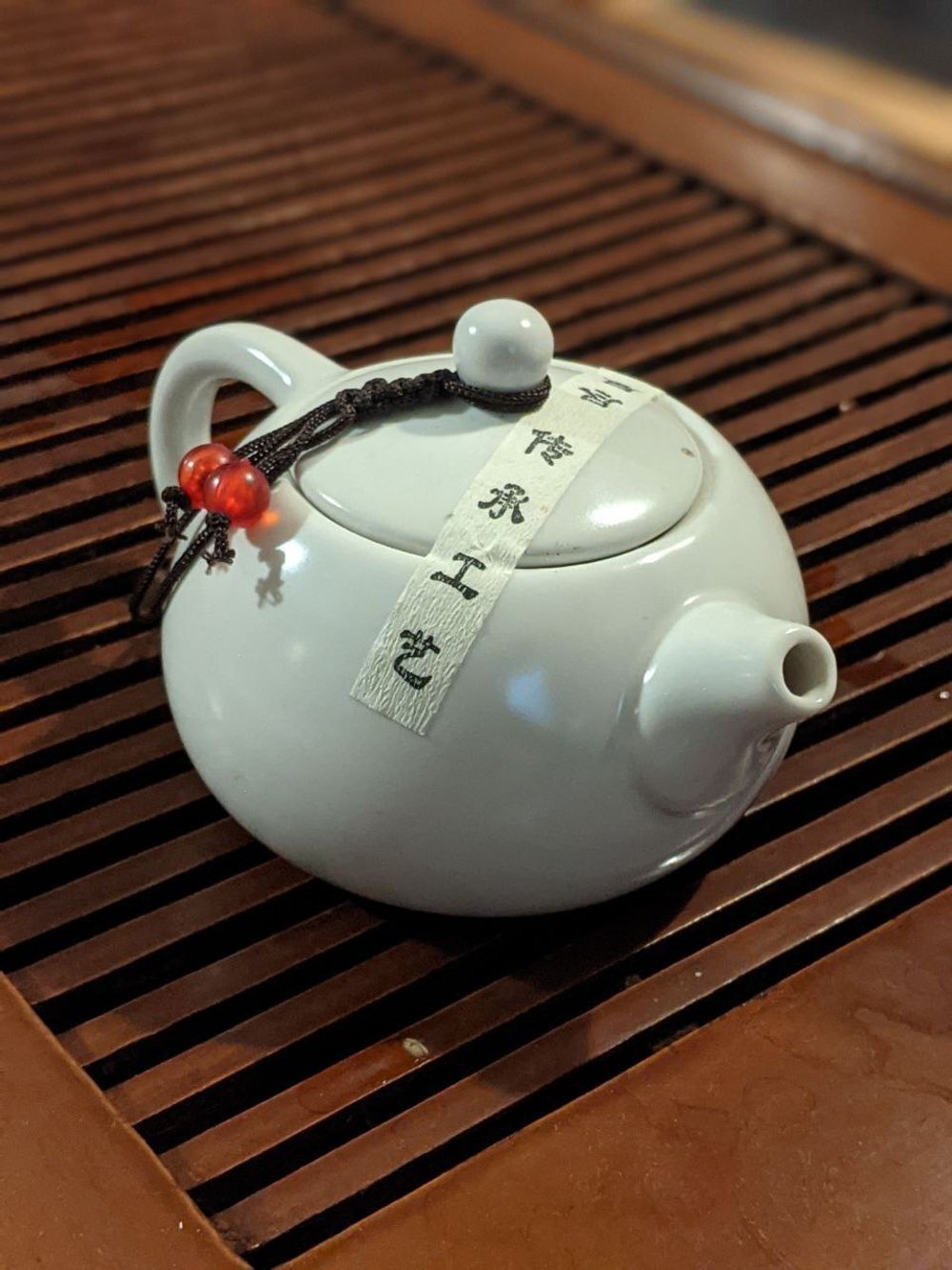 Чайник "белый", фарфор