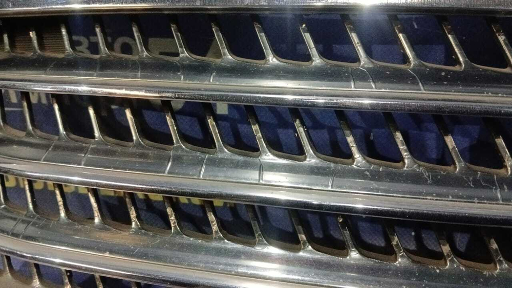 Решетка радиатора TOYOTA PROGRES 2001-2007
