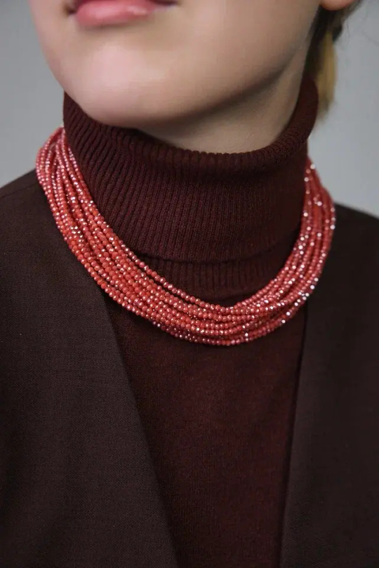 Колье короткое "Венеция, оттенок рябина, венец.стекло, натур.кожа