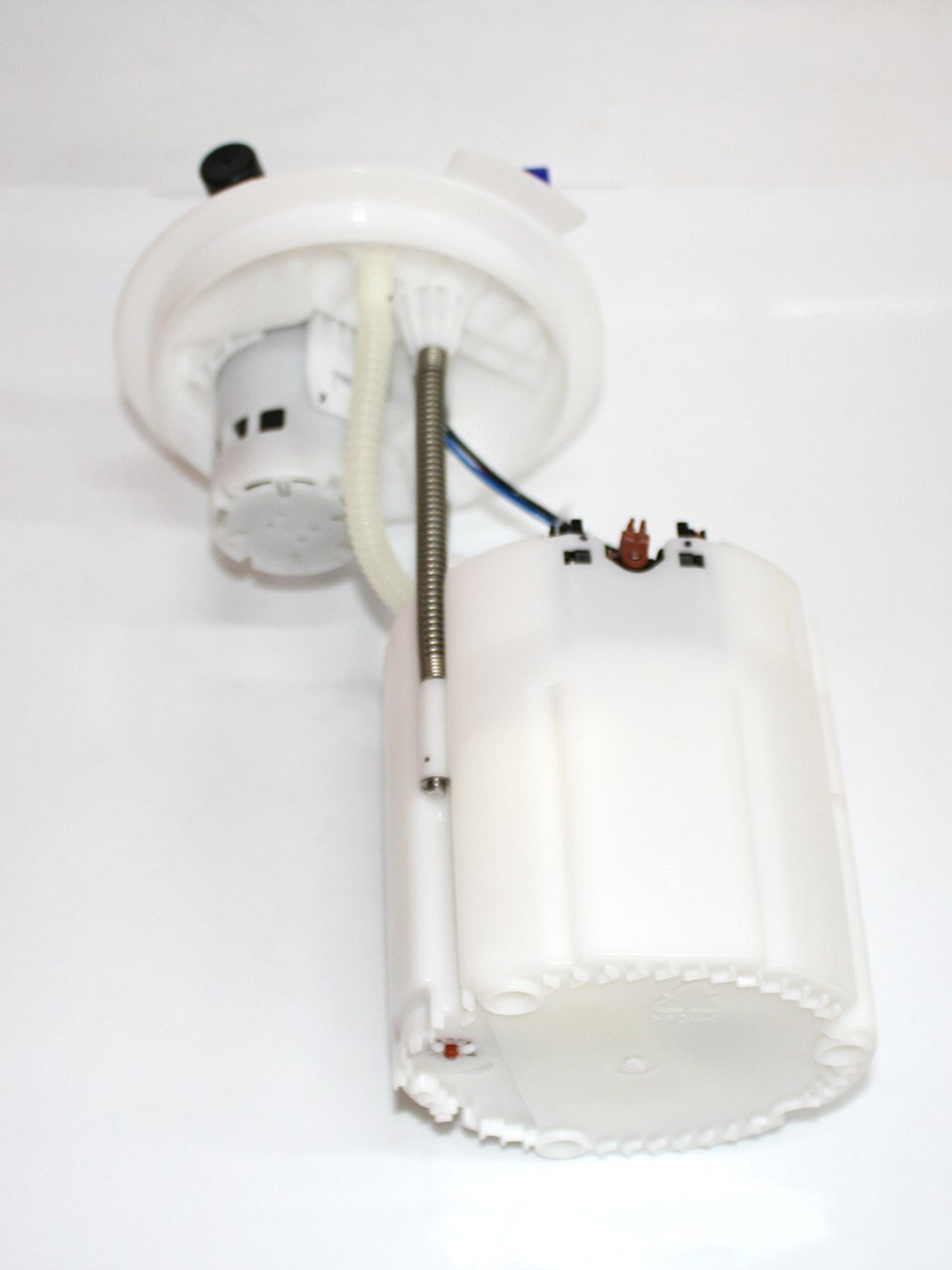 Насос топливный погружной 1106100U7300 для JAC J7