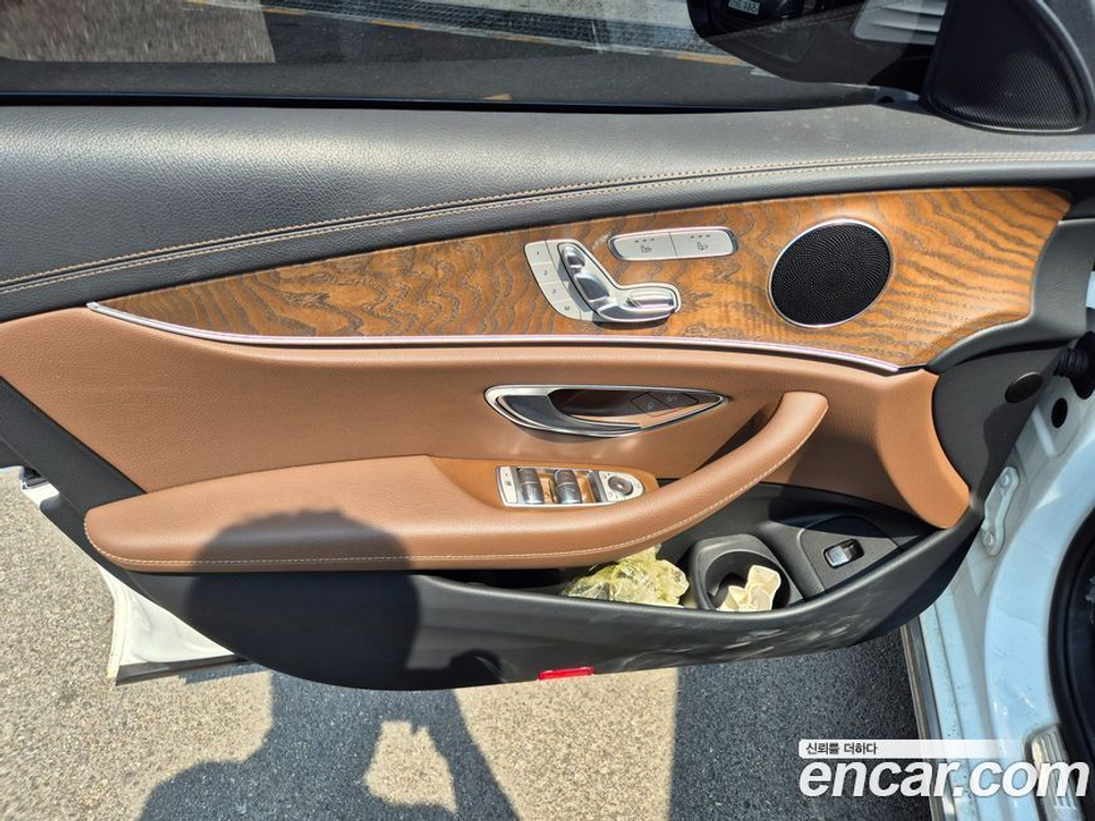 Mercedes-Benz E-Class W213 E250 Exclusive (04.2021)