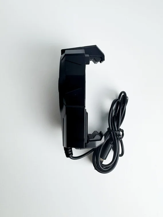 Кулер с охлаждением для смартфона X52A с проводом зарядки (Black)