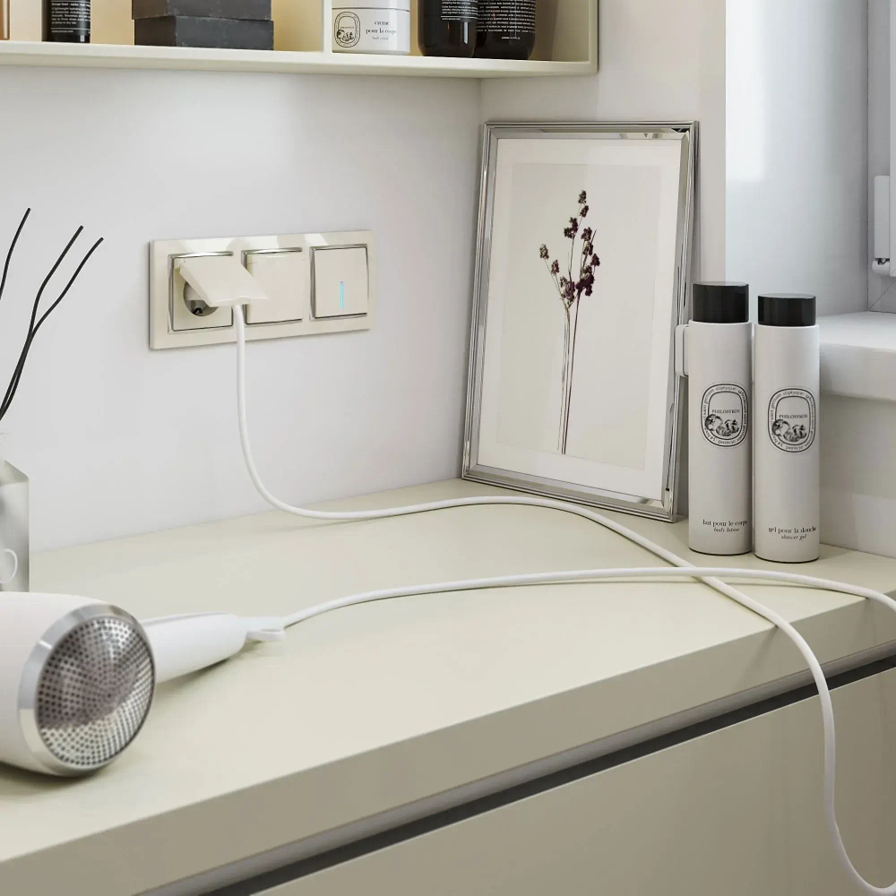 Выключатель одноклавишный с подсветкой (слоновая кость глянцевый) W1110103