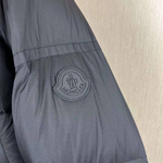 Пуховик Moncler
