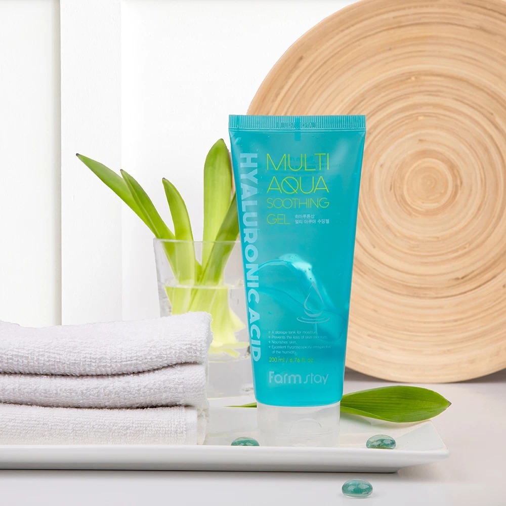Гель успокаивающий для лица и тела с гиалуроновой кислотой FarmStay Hyaluronic Acid Multi Aqua Soothing Gel 200 мл.
