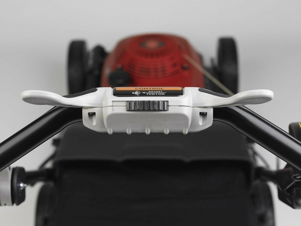 Газонокосилка бензиновая HONDA HRX 476 C1 VKEH самоходная