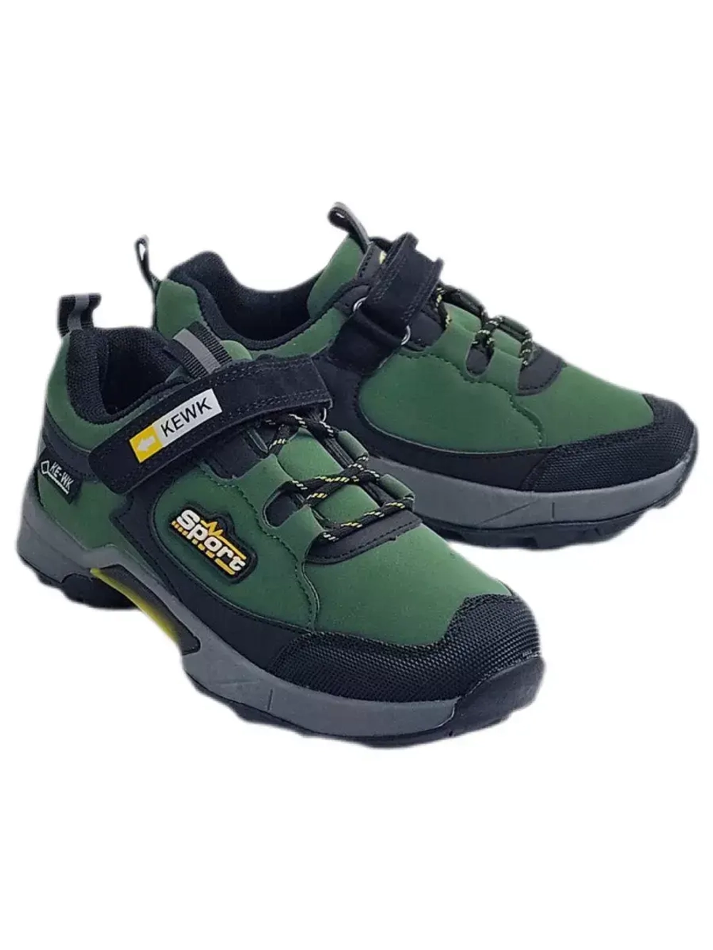 Кроссовки для мальчика на весну лето.