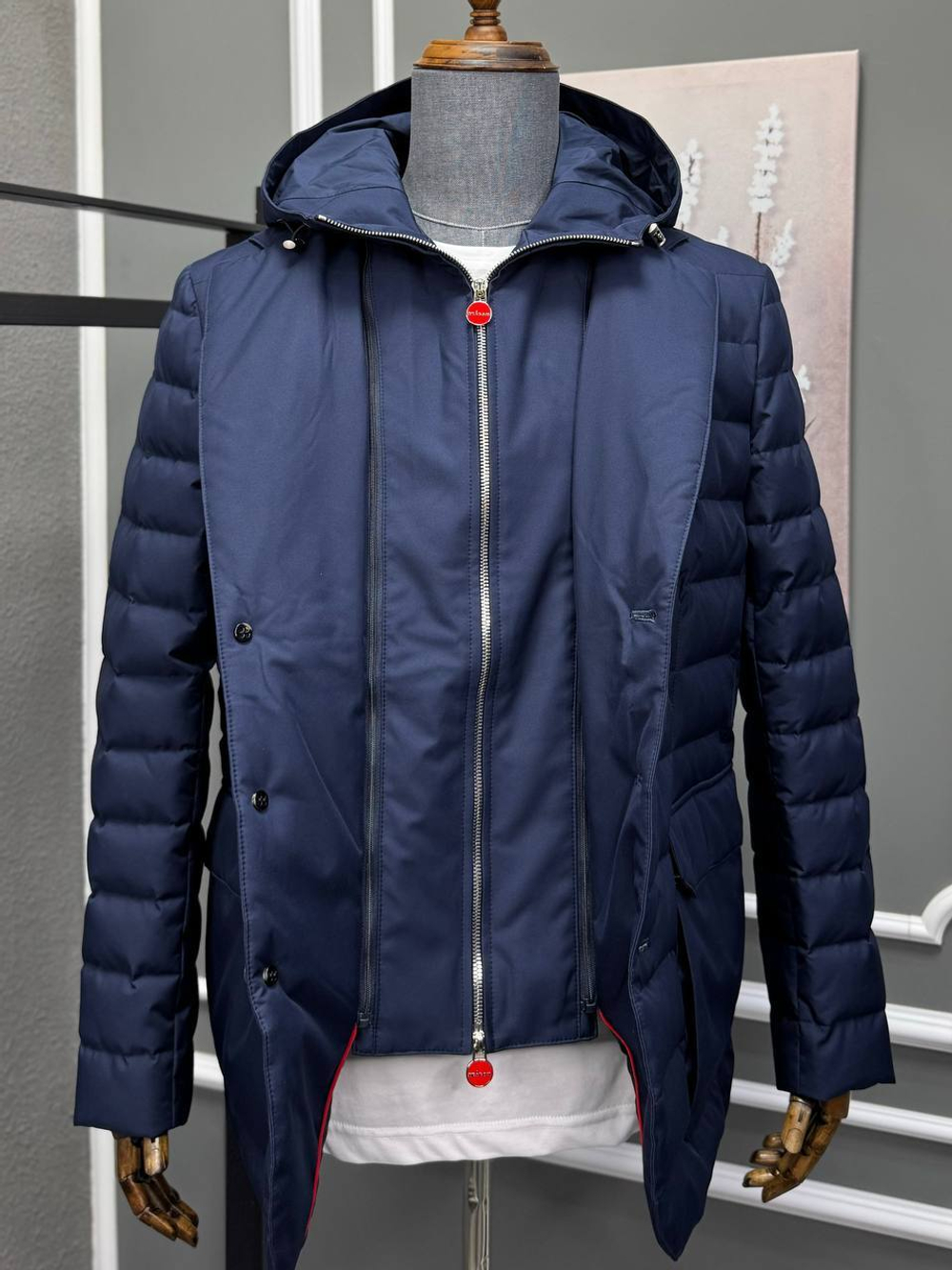 Пуховик Kiton