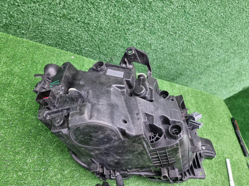 Фара левая Volvo XC60 2 (2017-2021) LED