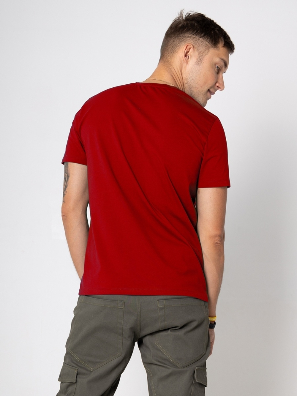 Футболка красная Город Горький