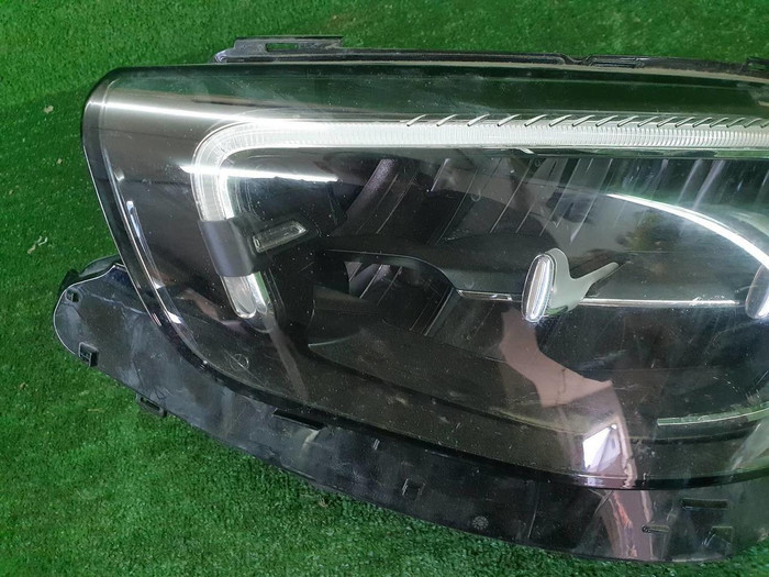 Фара левая Mercedes E W213 (2020-2023) LED