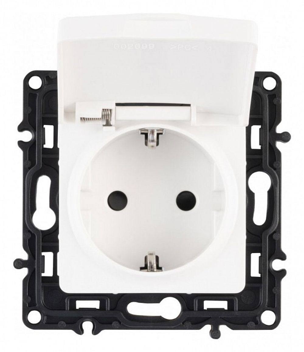 Розетка влагозащищенная с заземлением и со шторкой с крышкой Arte Milano am-217 217.41-1.white