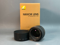 Nikon 85 mm 1.8G AF-S Nikkor