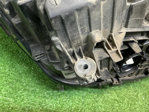 Битая Фара левая BMW 5er G30 (17-20) Adaptive LED