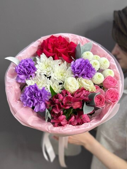 Авторский букет в розовой гамме