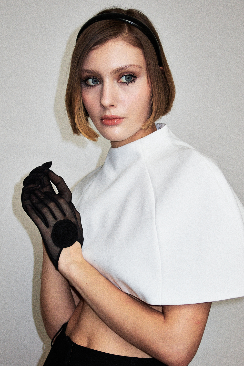 Перчатки укороченные с розой