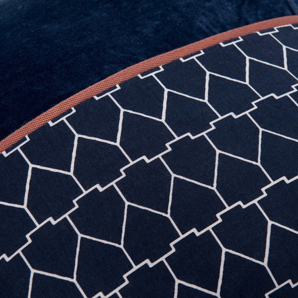 Наволочка декоративная бархатная 45x45 Tkano Ethnic темно-синяя