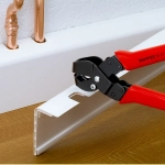 Клещи высечные для пластмассовых коробов чернёные 250 мм Knipex 90 61 16