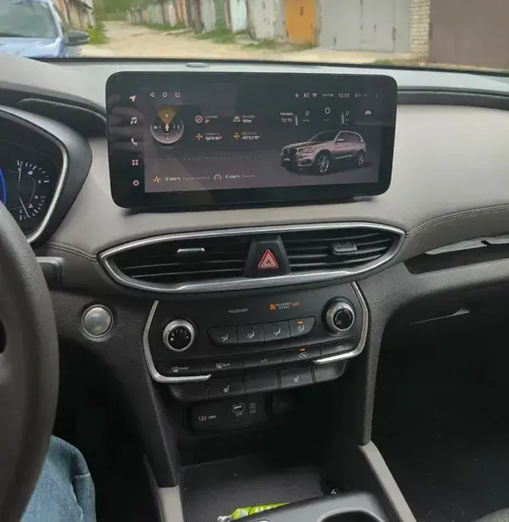 Магнитола для Hyundai Santa Fe 2020+ (рамка под 10") - Teyes LUX ONE ROUND монитор 12.3" 2K QLED на Android 10, CarPlay, 4G SIM-слот