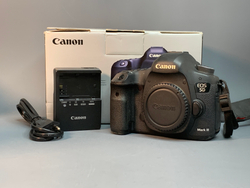 Canon EOS 5D Mark III 198.020 Кадров