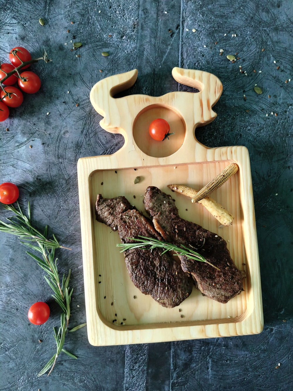 Доска-менажница для сервировки