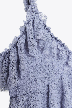 ZARA КРУЖЕВНОЙ ТОП С ВОЛАНАМИ, ВЫЦВЕТШИЙ СИНИЙ