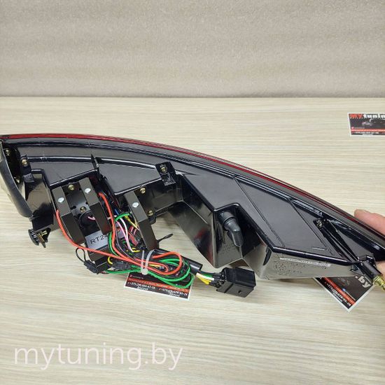 Задние фонари red white led bar для Audi TT 8J