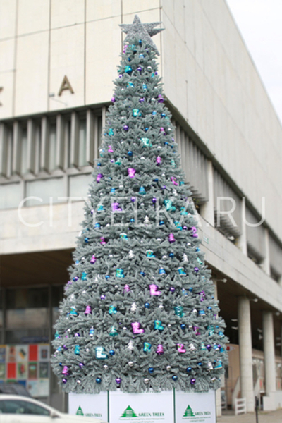 Ель уличная искусственная "Уральская" каркасная изумрудная