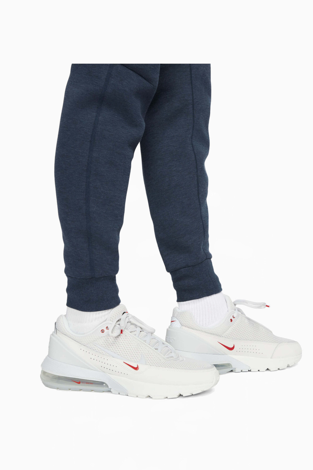 Штаны Nike Sportswear Tech Fleece