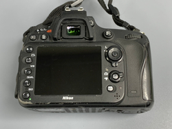 Nikon D600 183000 кадров Трещина на верхнем экране