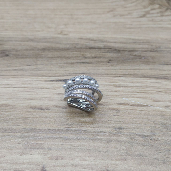 Серьга-кафф Mini 5 колец в одном стразы жемчужинки металл серебристый