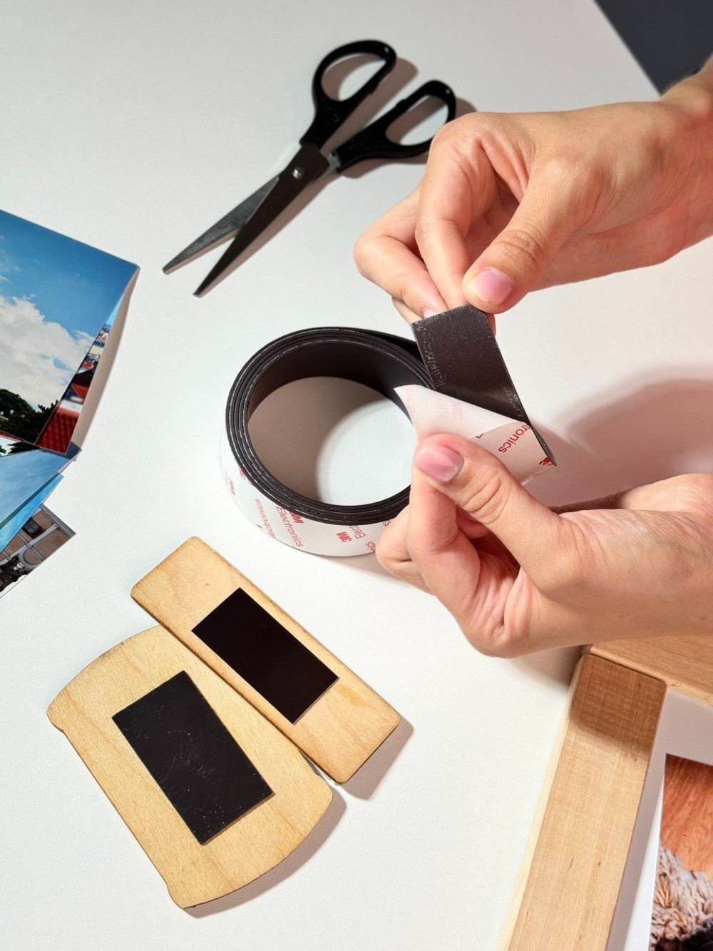 Магнитная лента с усиленным клеевым слоем 3М; ширина 25,4 мм, длина 3 метра