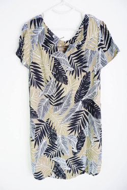 Платье New Look лаконичное, маркировка 40, визуально на 46 размер