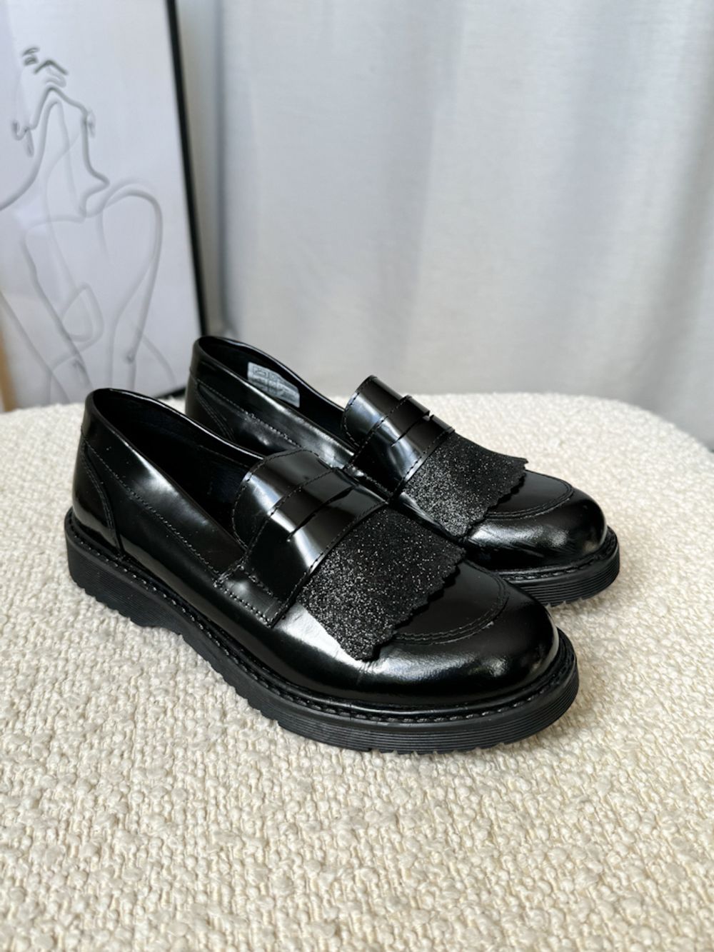 Кожаные туфли, 33